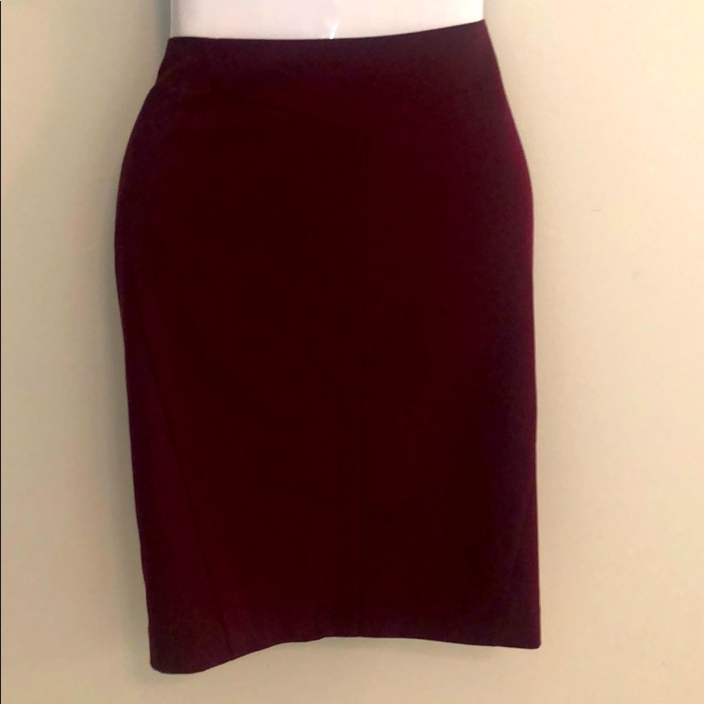 Burgundy pencil skirt
